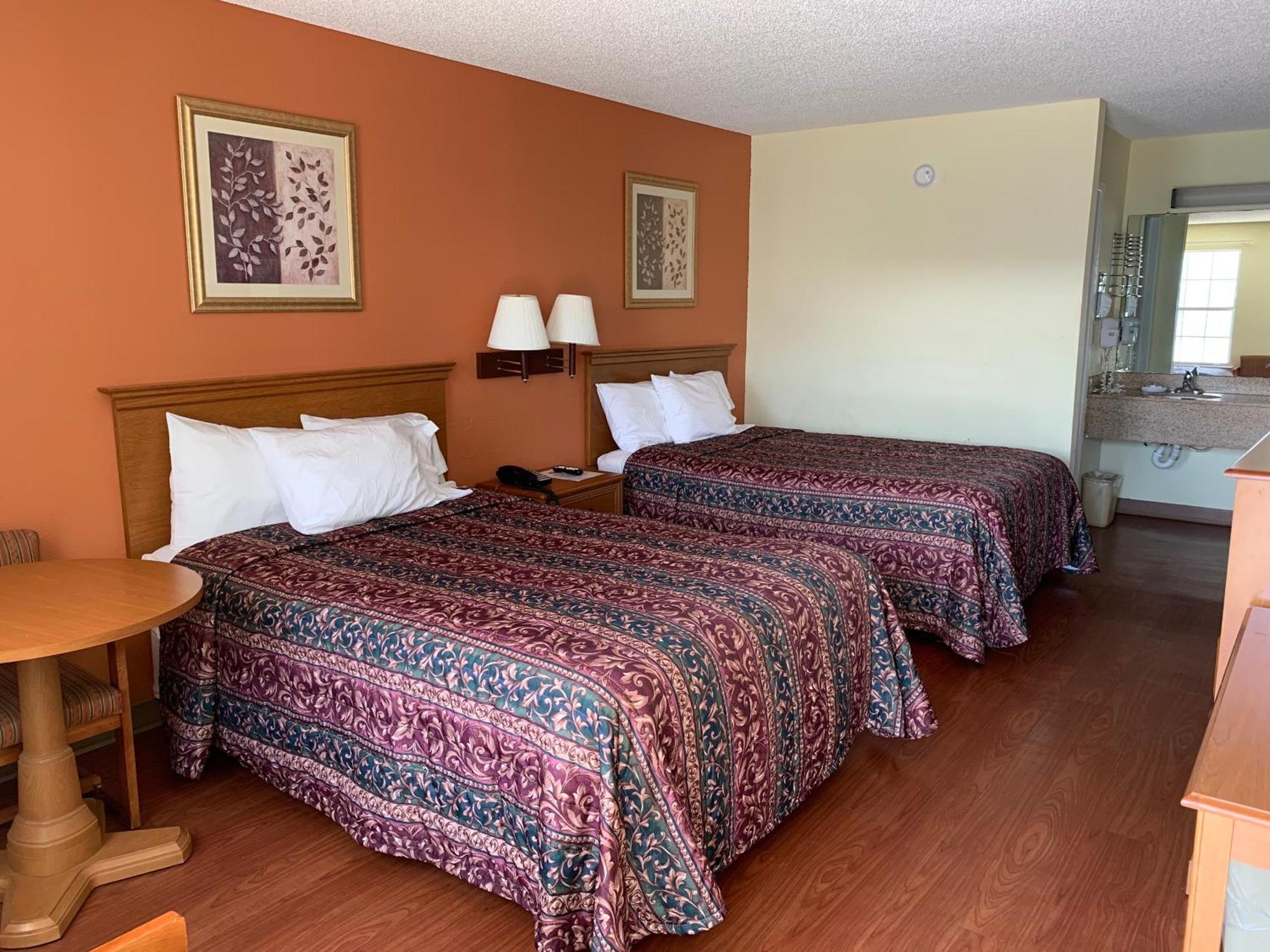 Key West Inn - Chatsworth Bagian luar foto